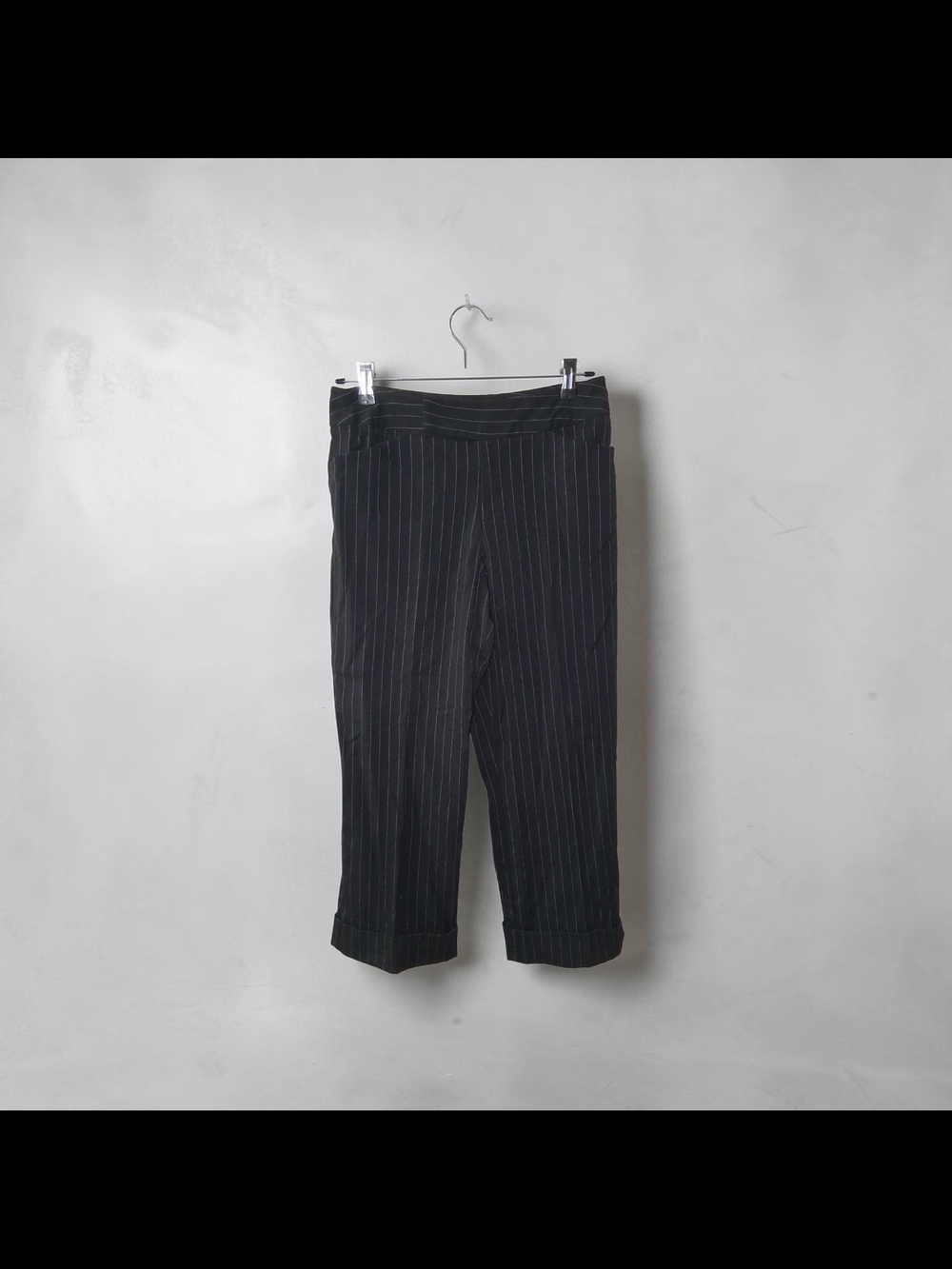 Worthington Black Pinstripe Cropped Dress Pants